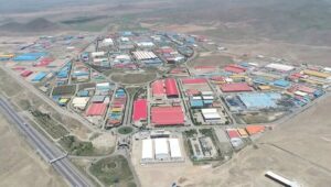 واحدهای تولیدی خارج از محدوده صنعتی تهران باید تعطیل شوند